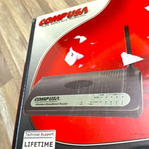 Router w/ AC Adapter Bundle vintage old computer 54Mbps Wireless G Broadband - Picture 3 of 5